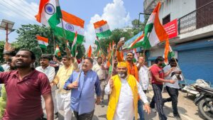 भाजपा कार्यकर्ताओं ने ज्वालापुर विधानसभा क्षेत्र में निकाली भव्य तिरंगा यात्रातिरंगा सबको एक सूत्र में बांधता है-मनोज गौतम